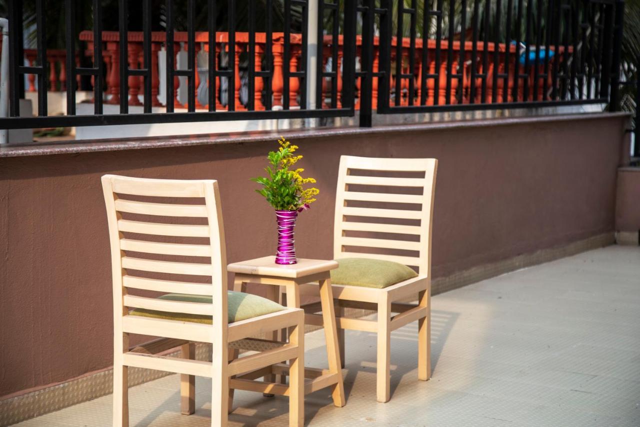 Palm Air By Goa Stays Panaji Exterior photo